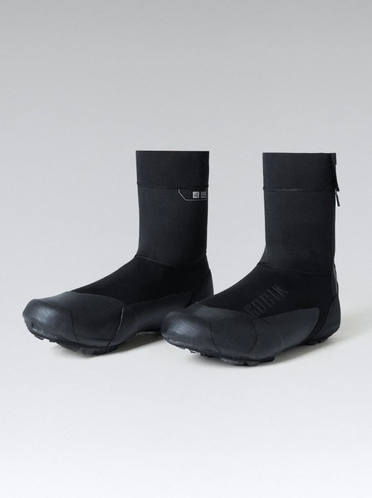 Gobik Avert Shoe Covers